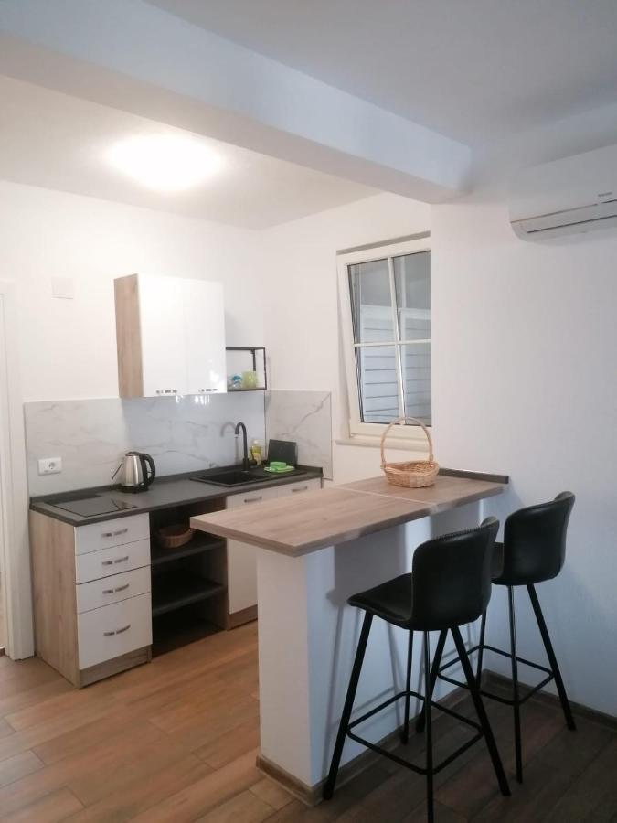 Vila Mateja Trogir Exteriör bild