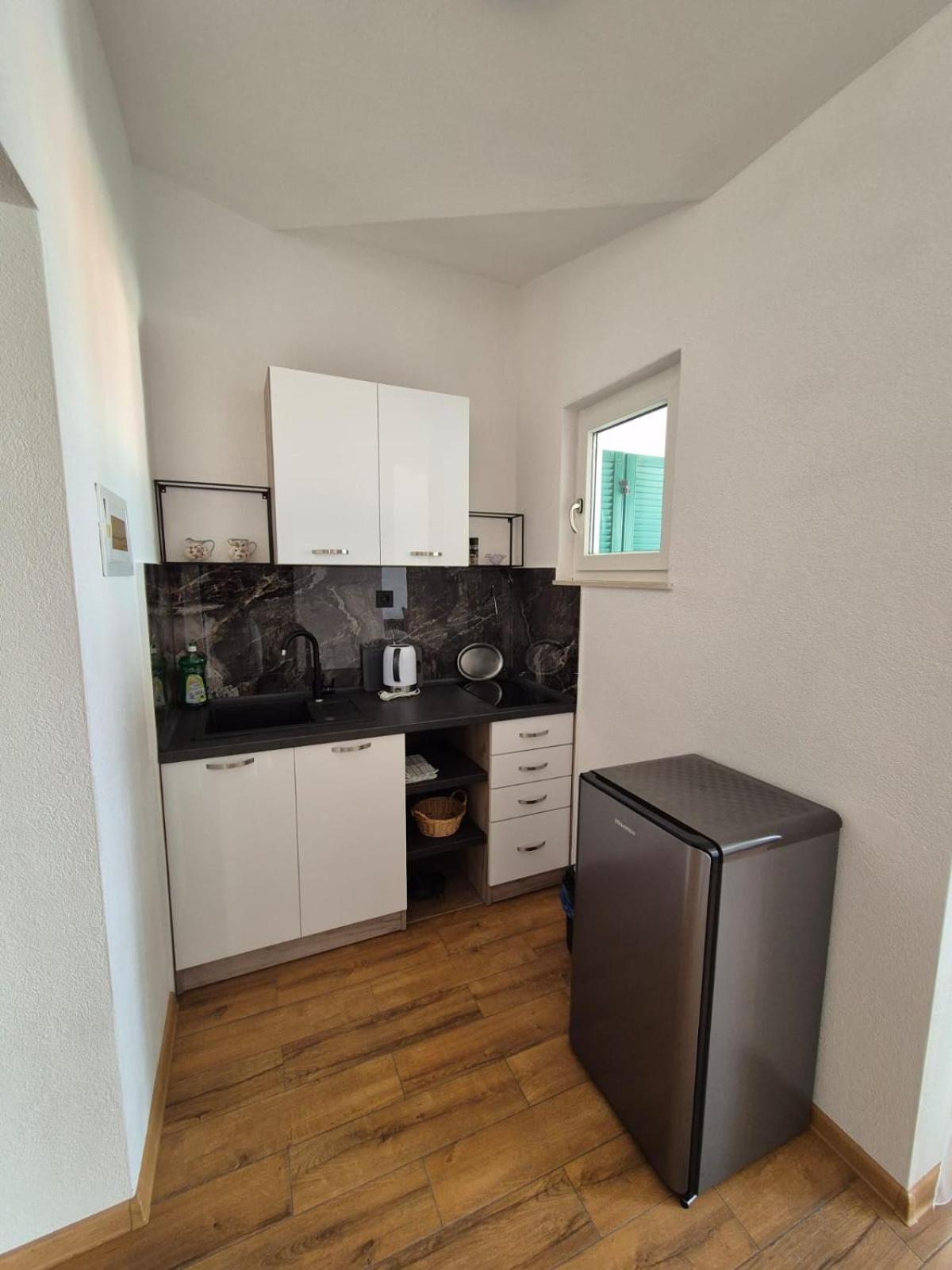 Vila Mateja Trogir Exteriör bild